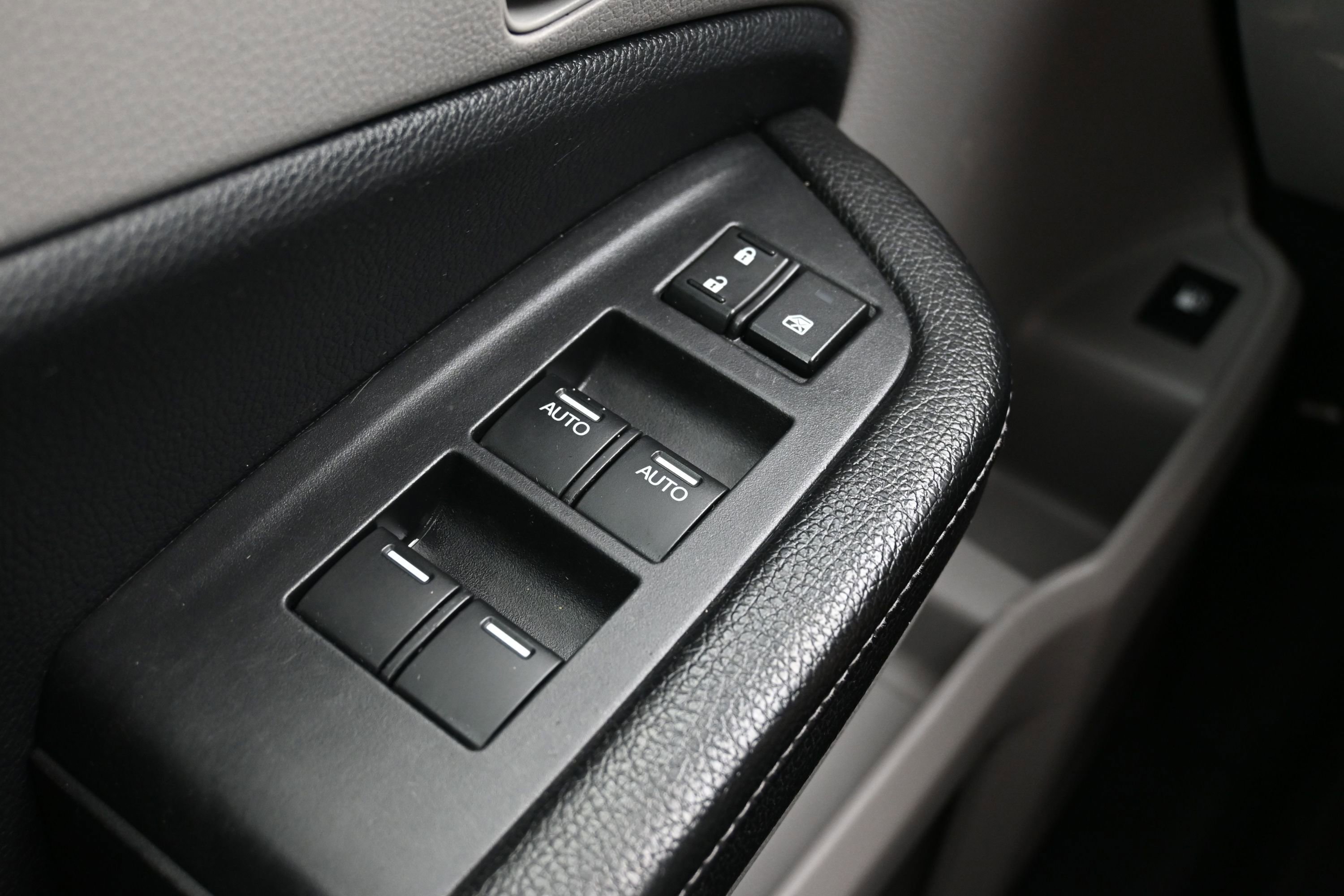 Used 2017 Honda Ridgeline RTS image 25