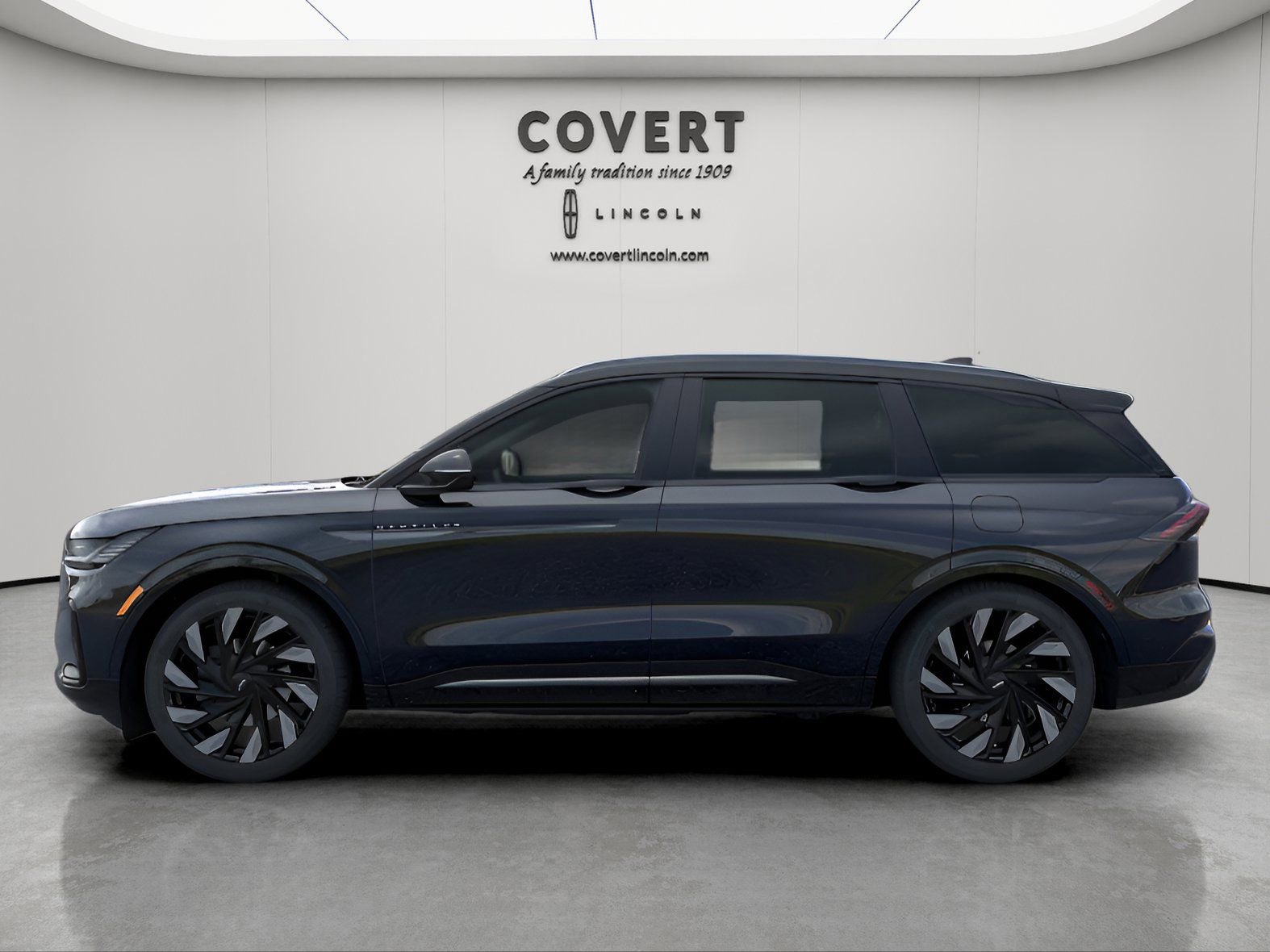 New 2026 Lincoln Nautilus Reserve w/ Jet Appearance Package image 3