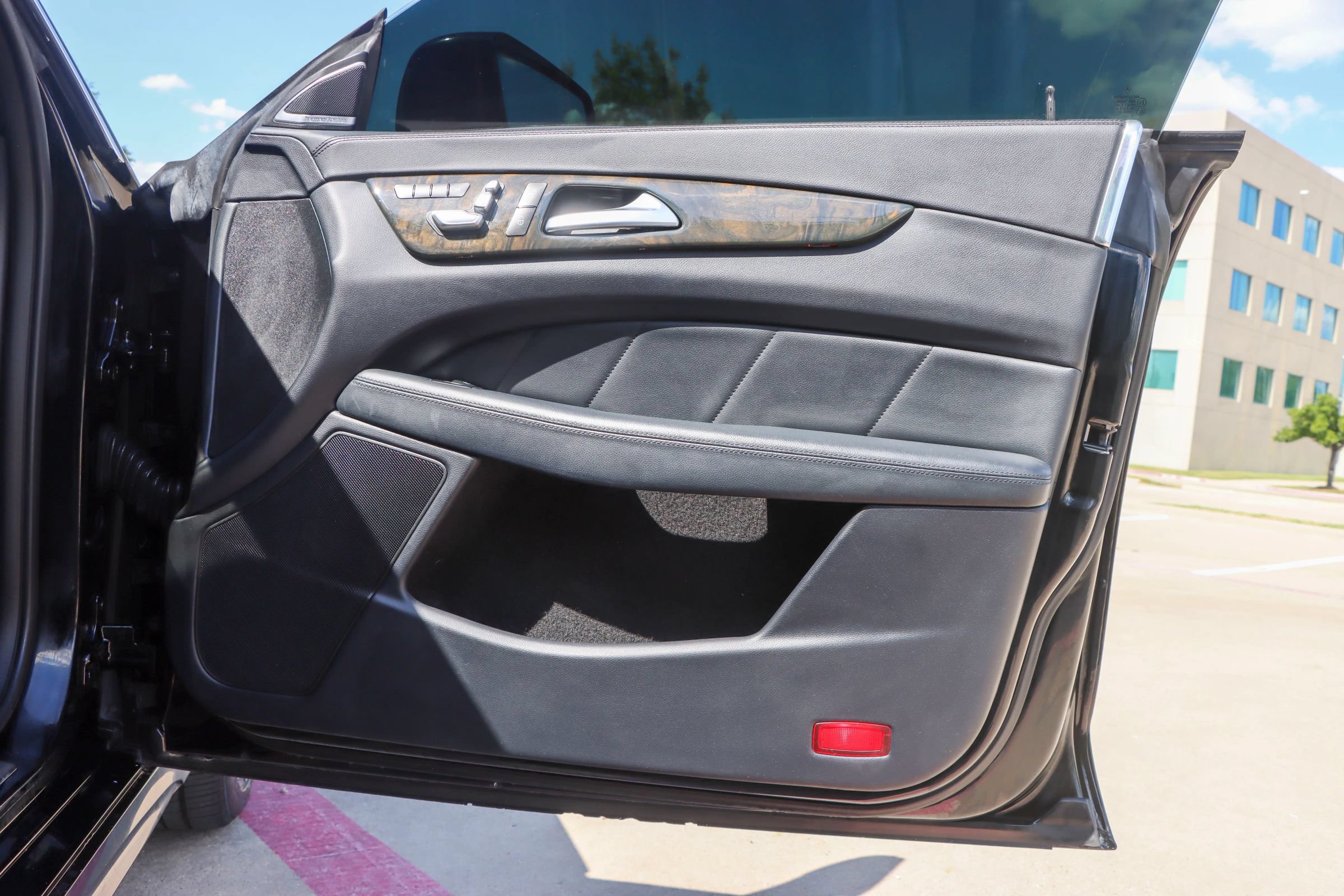 Used 2015 Mercedes-Benz CLS 400 image 10