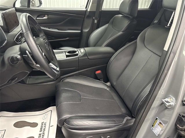 Used 2023 Hyundai Santa Fe Limited w/ Cargo Package image 23
