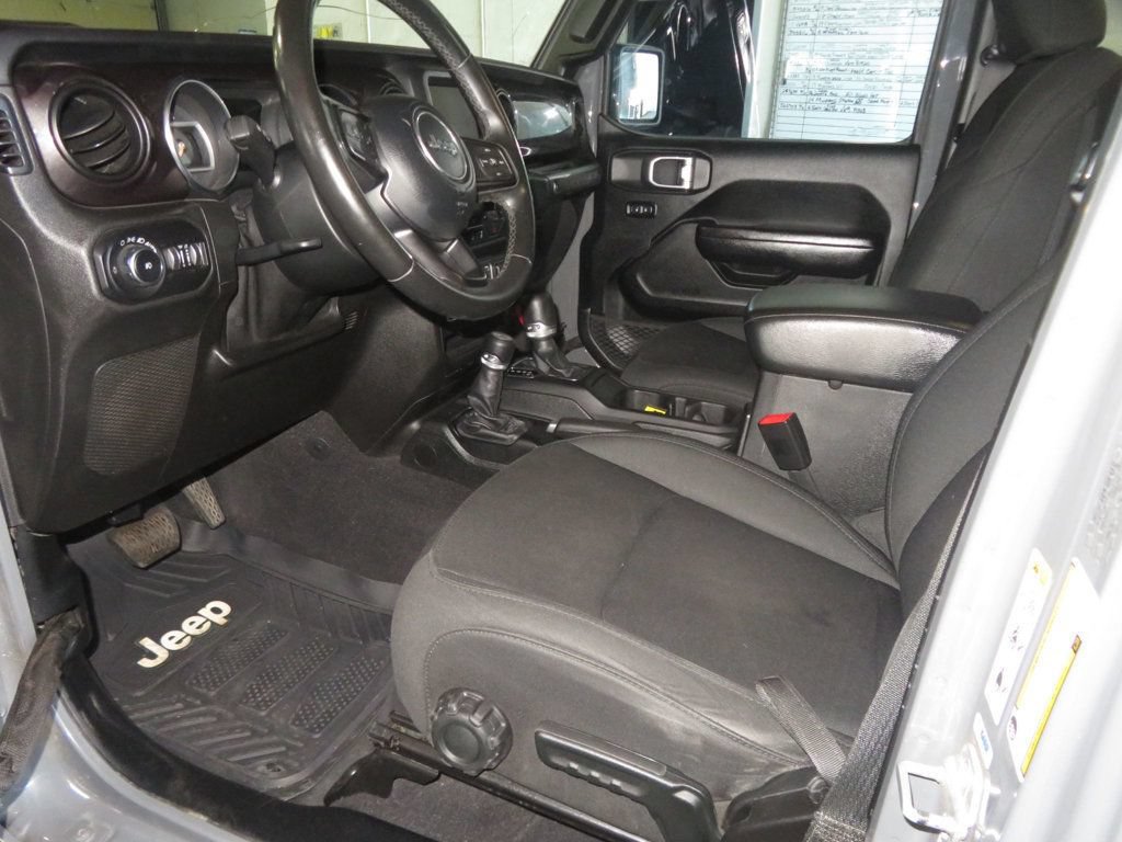 Used 2019 Jeep Wrangler Unlimited Sport AWD/4WD image 18