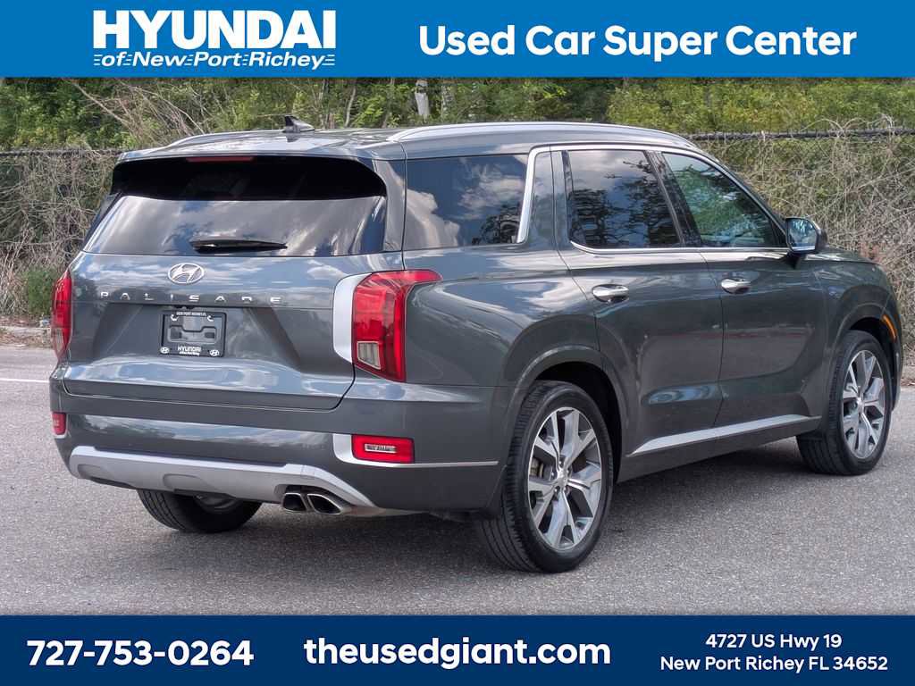 Used 2022 Hyundai Palisade Limited FWD image 5