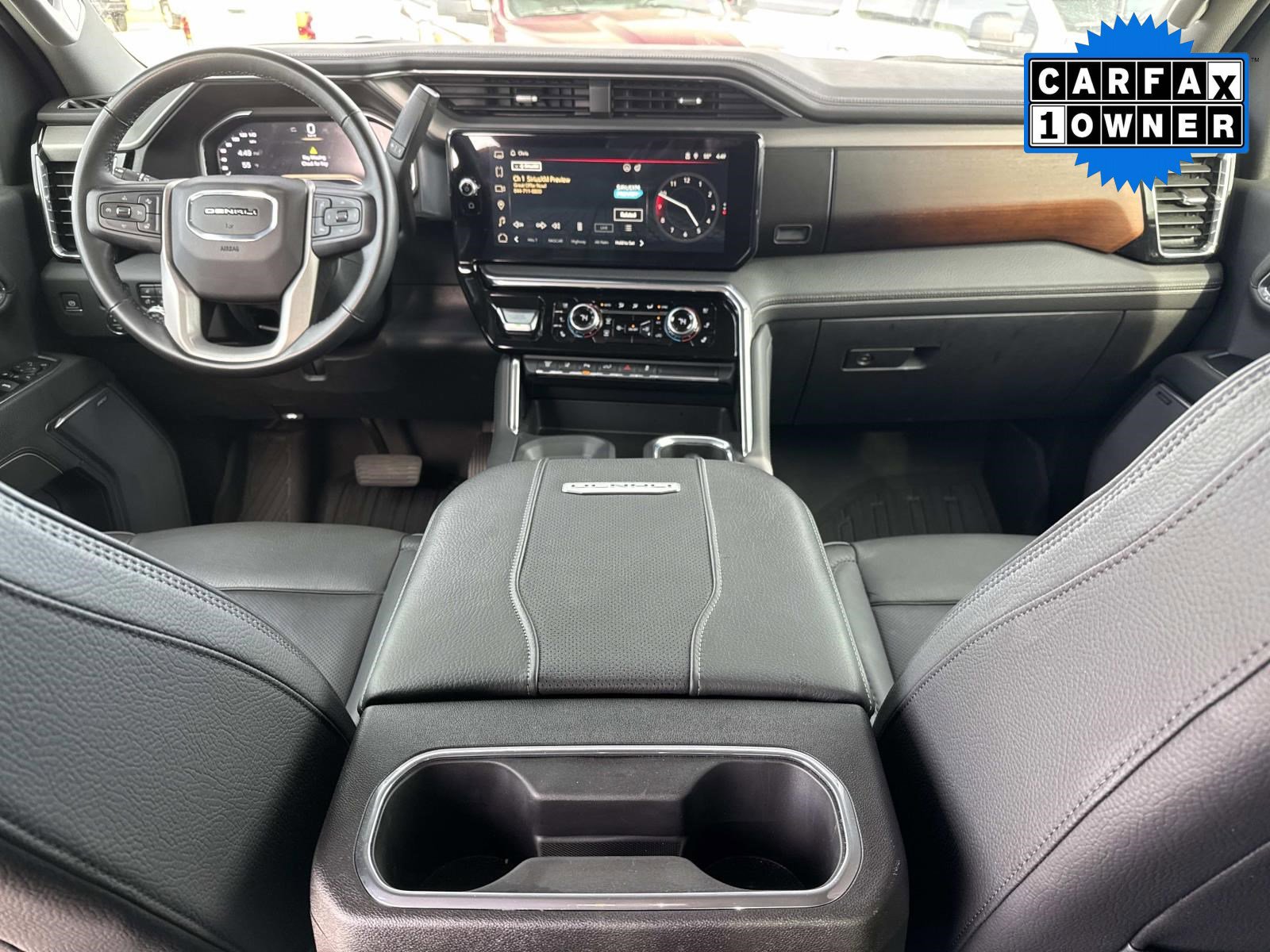 Used 2024 GMC Sierra 3500 Denali w/ Denali Reserve Package image 20