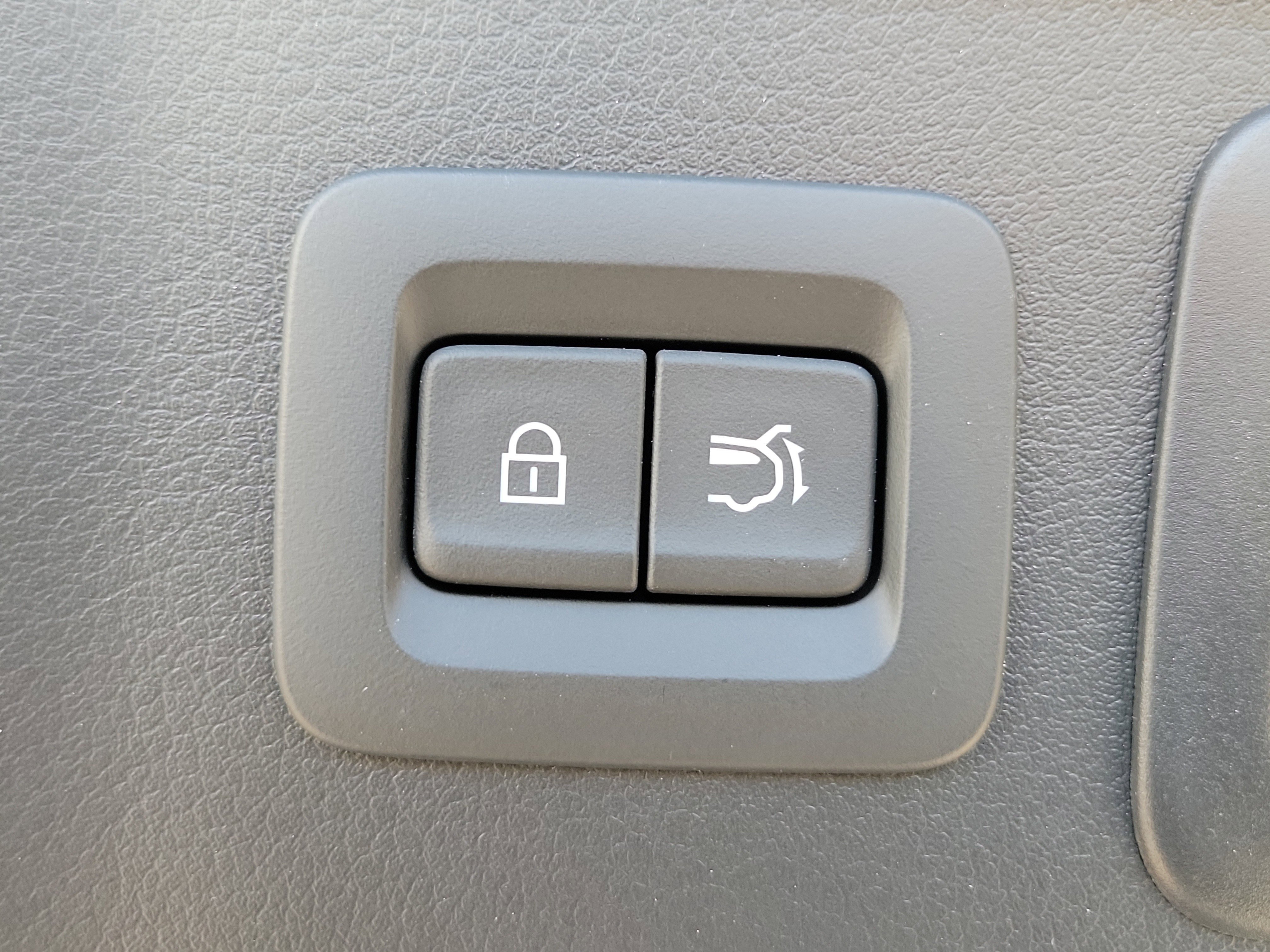 New 2026 MAZDA CX-90 Plug-In Hybrid w/ Premium Plus image 12