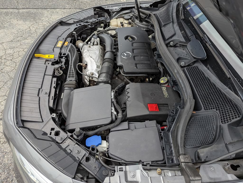 Used 2021 Mercedes-Benz GLA 250 4MATIC image 47