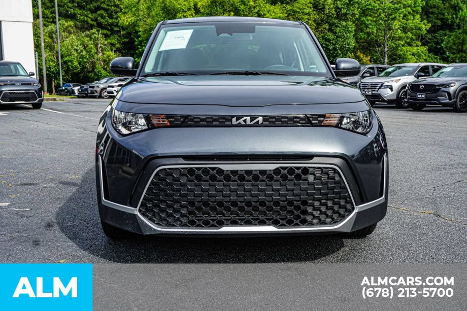 Used 2025 Kia Soul LX w/ LX Technology Package FWD image 9