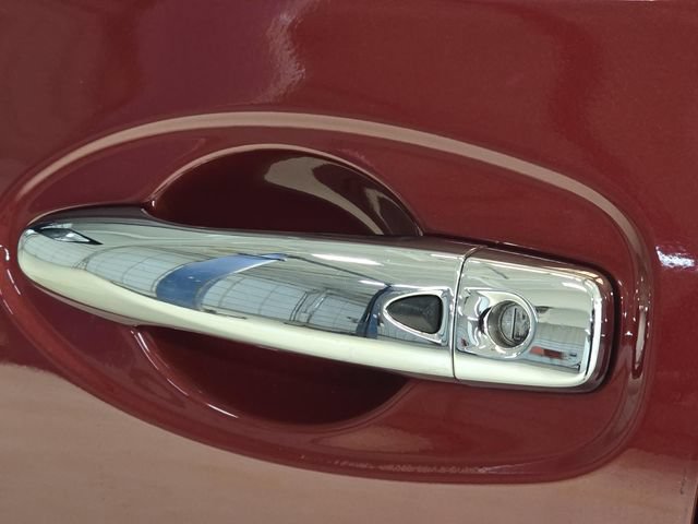 Used 2019 Nissan Rogue SV FWD image 7