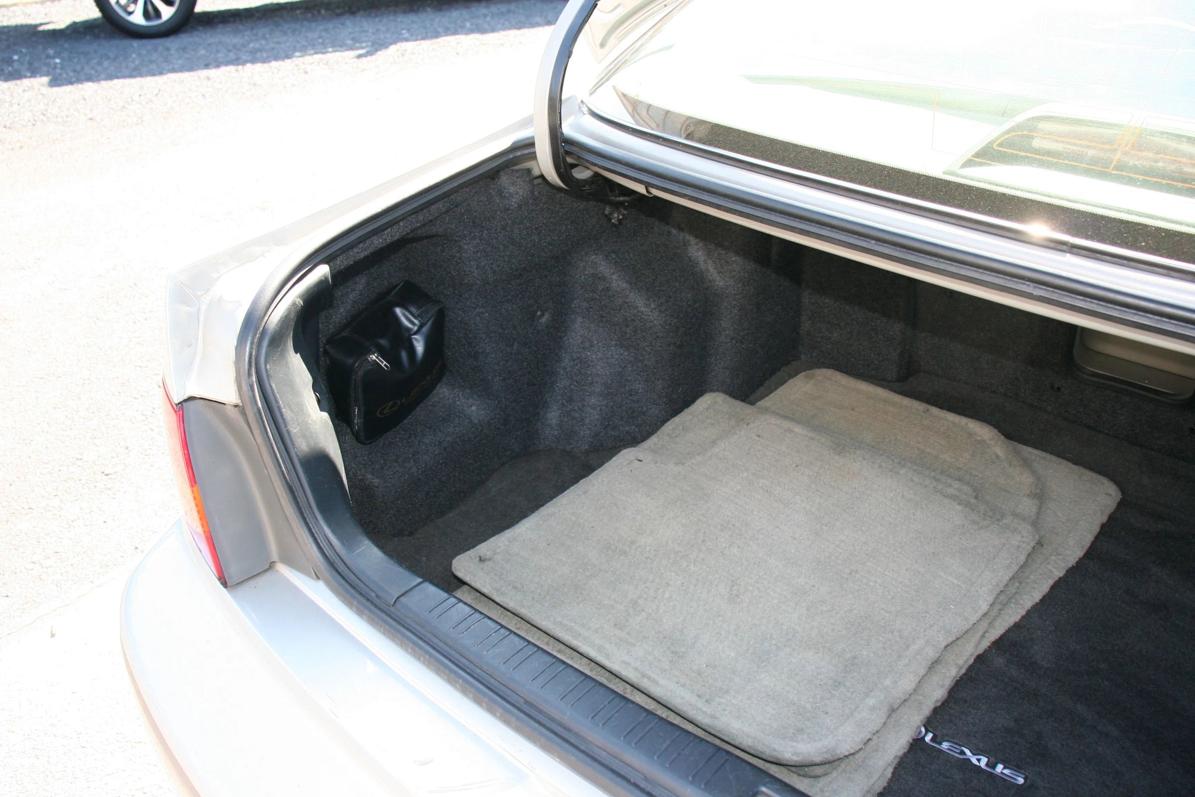 Used 1999 Lexus ES 330 FWD image 40