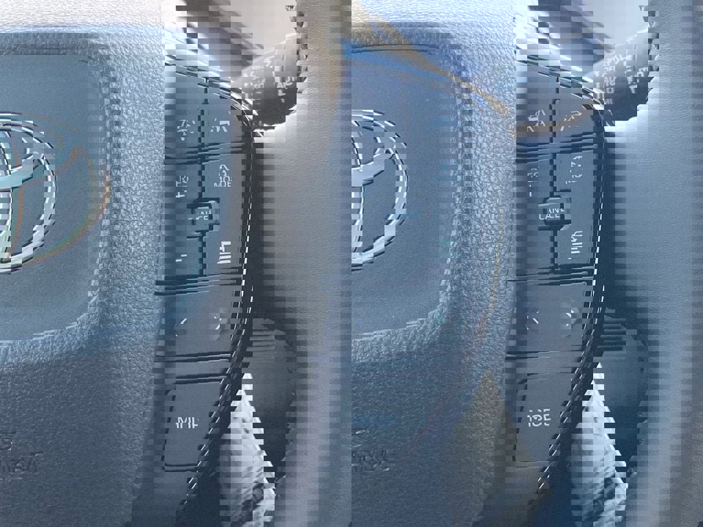 New 2026 Toyota Prius XLE image 16