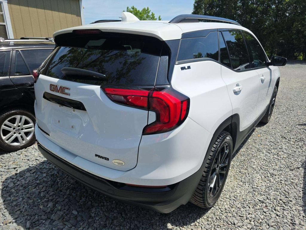 Used 2021 GMC Terrain SLE w/ Driver Convenience Package AWD/4WD image 8