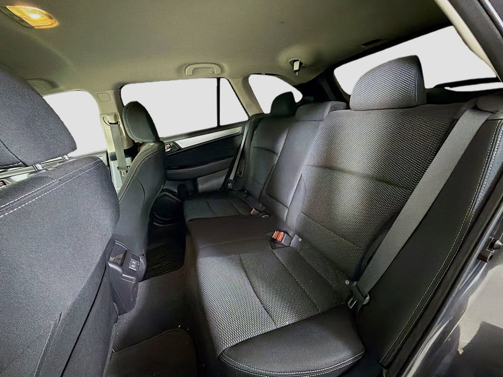 Used 2019 Subaru Outback 2.5i Premium image 22