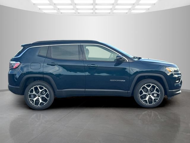 New 2026 Jeep Compass Limited AWD/4WD image 8