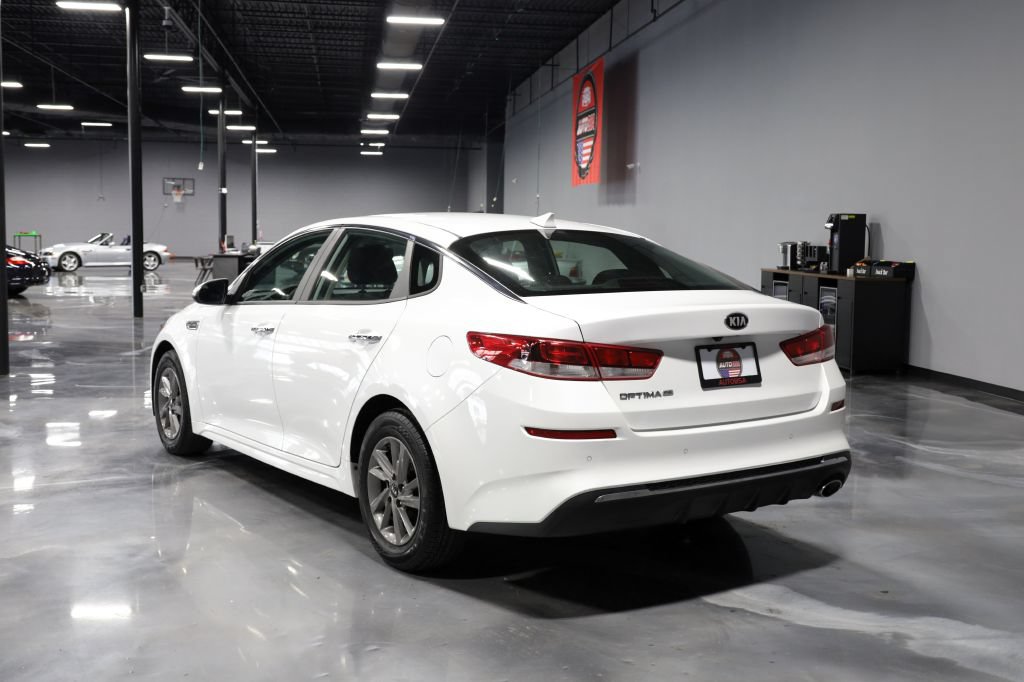 Used 2020 Kia Optima LX FWD image 5