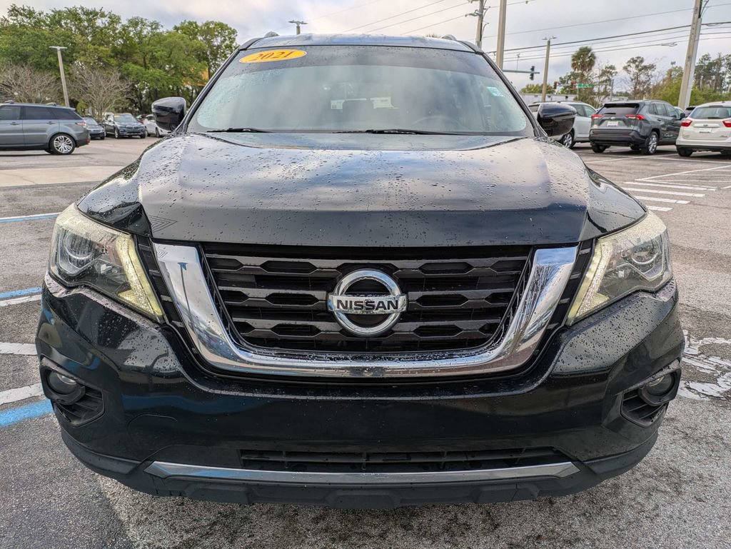 Used 2020 Nissan Pathfinder SV image 9