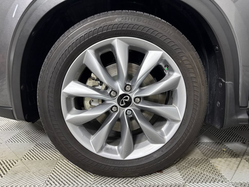 Used 2021 INFINITI QX50 Luxe FWD image 21