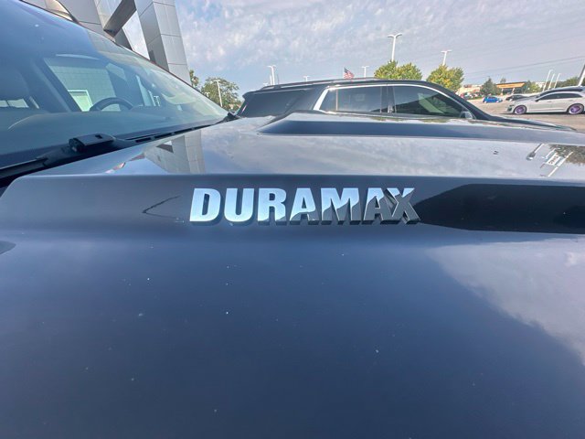 Used 2019 GMC Sierra 2500 SLT w/ Duramax Plus Package AWD/4WD image 14