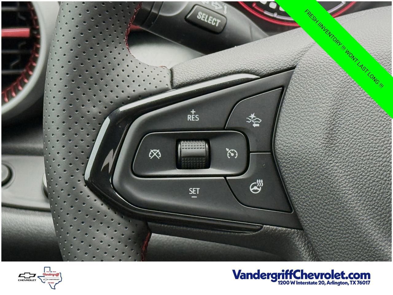 New 2026 Chevrolet Trax RS w/ Sunroof Package FWD image 13