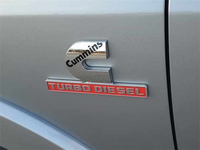 Used 2021 RAM 3500 Laramie image 32