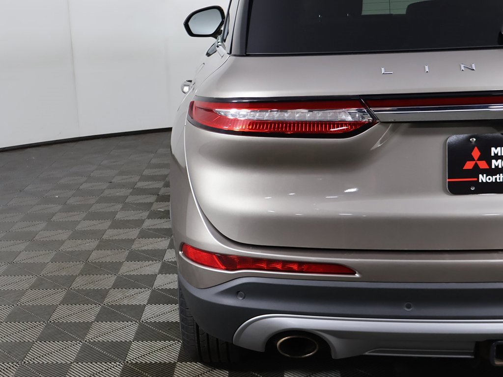 Used 2020 Lincoln Corsair AWD w/ Premium Package image 16