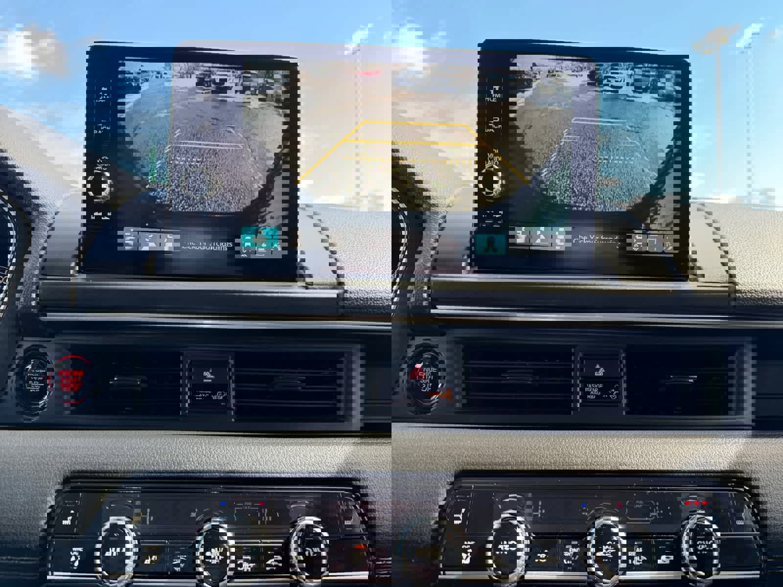 Used 2023 Honda Pilot Touring image 22