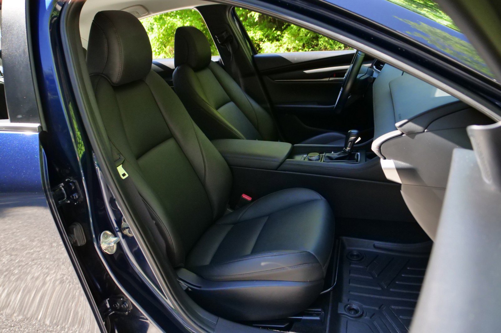 Used 2021 MAZDA MAZDA3 s FWD image 30