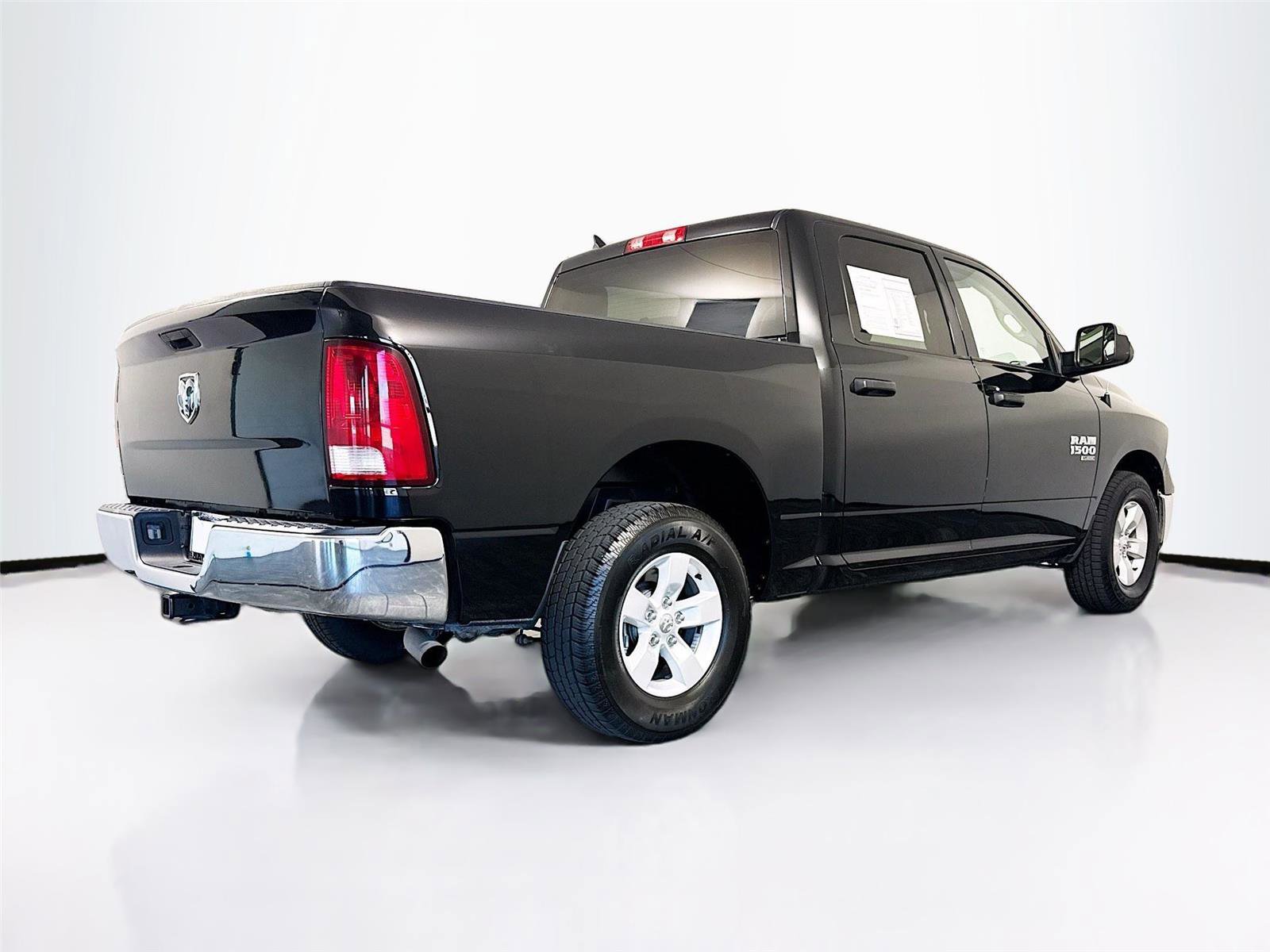 Used 2023 RAM 1500 Classic SLT w/ Trailer & Traction Group RWD image 32