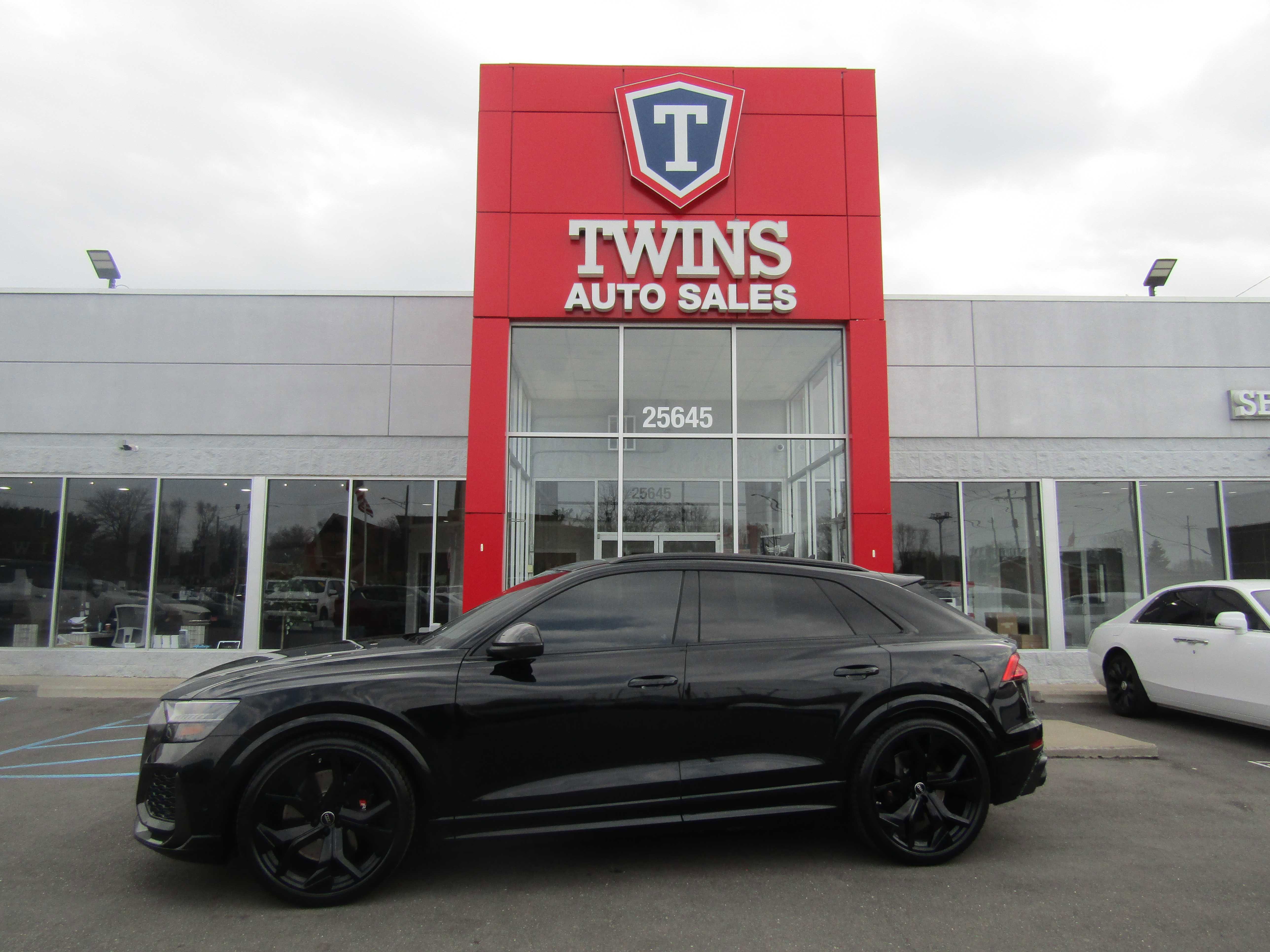 Used 2023 Audi RS Q8