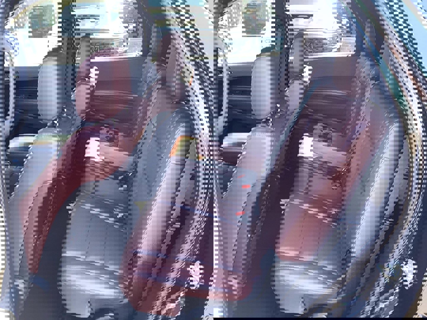 Certified 2024 Dodge Durango R/T image 9