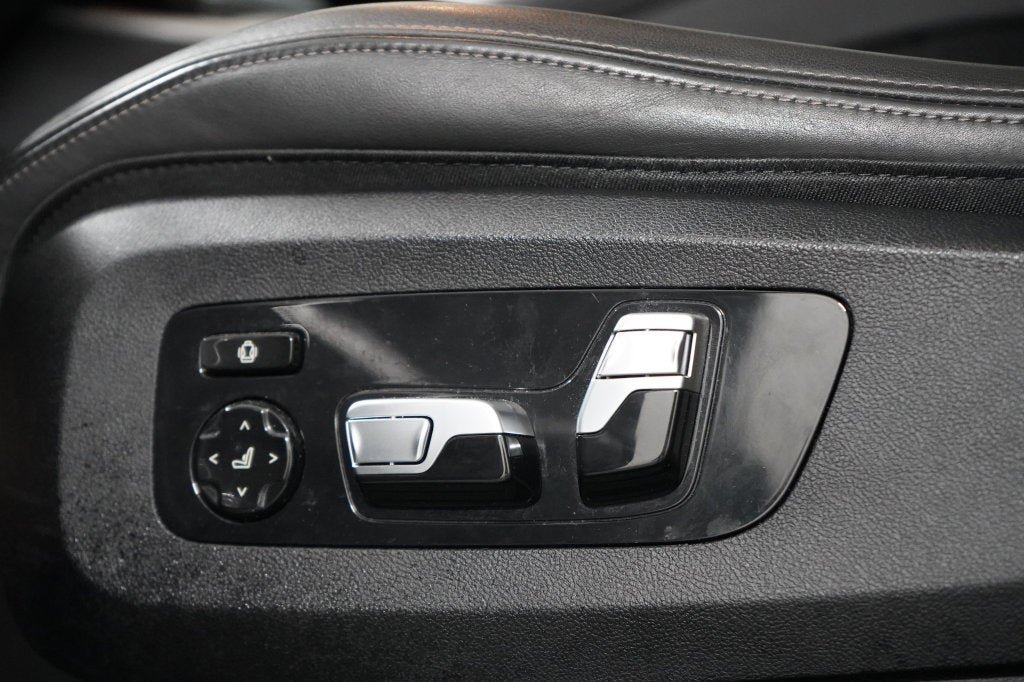 Used 2024 BMW X5 xDrive40i AWD/4WD image 19