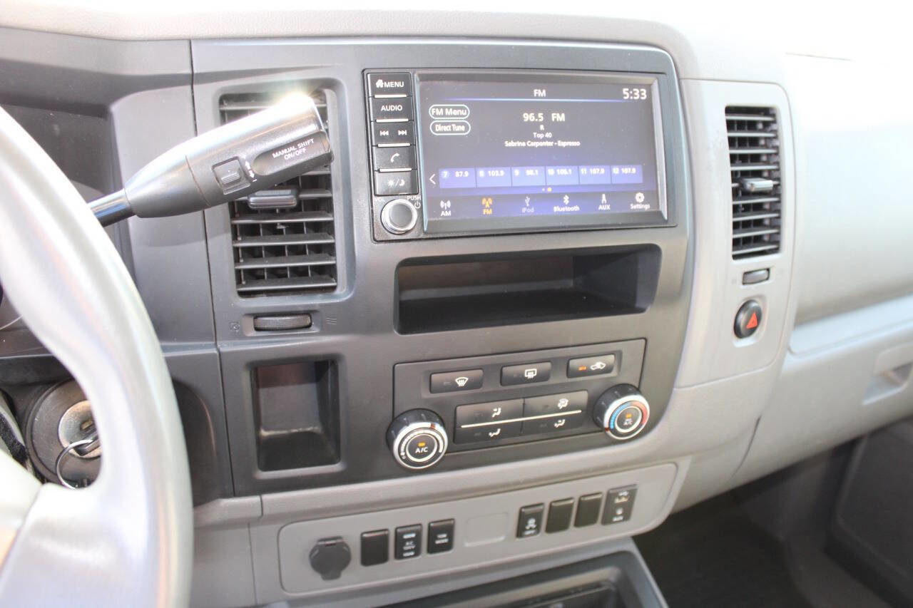 Used 2019 Nissan NV 2500 SV RWD image 15