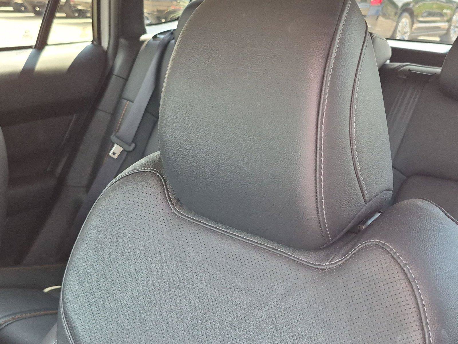 Used 2025 MAZDA CX-50 AWD 2.5 Turbo w/ Premium Pkg image 12