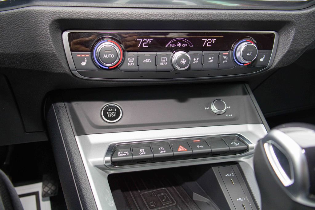 Used 2023 Audi Q3 2.0T Premium Plus w/ Premium Plus Package image 20