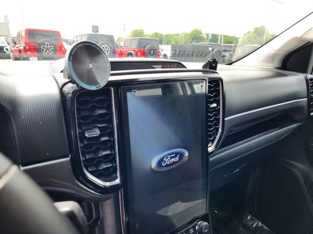 Used 2025 Ford Ranger XLT AWD/4WD image 15