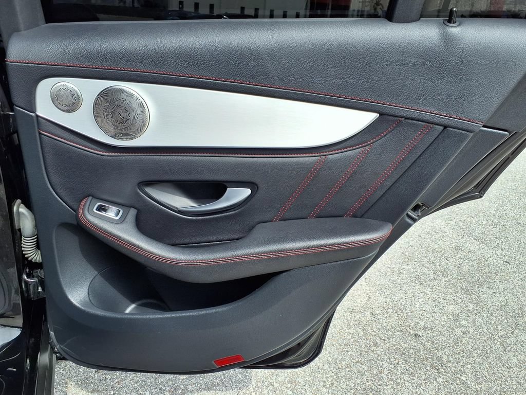 Used 2022 Mercedes-Benz GLC 43 AMG 4MATIC image 15