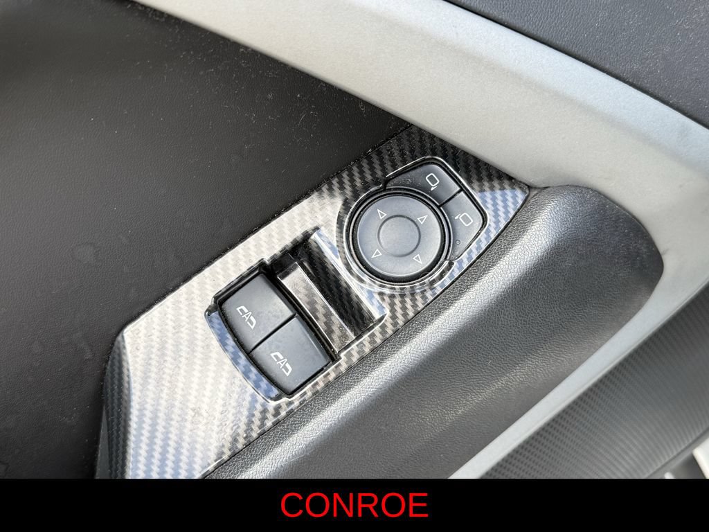 Used 2017 Chevrolet Camaro LT RWD image 14
