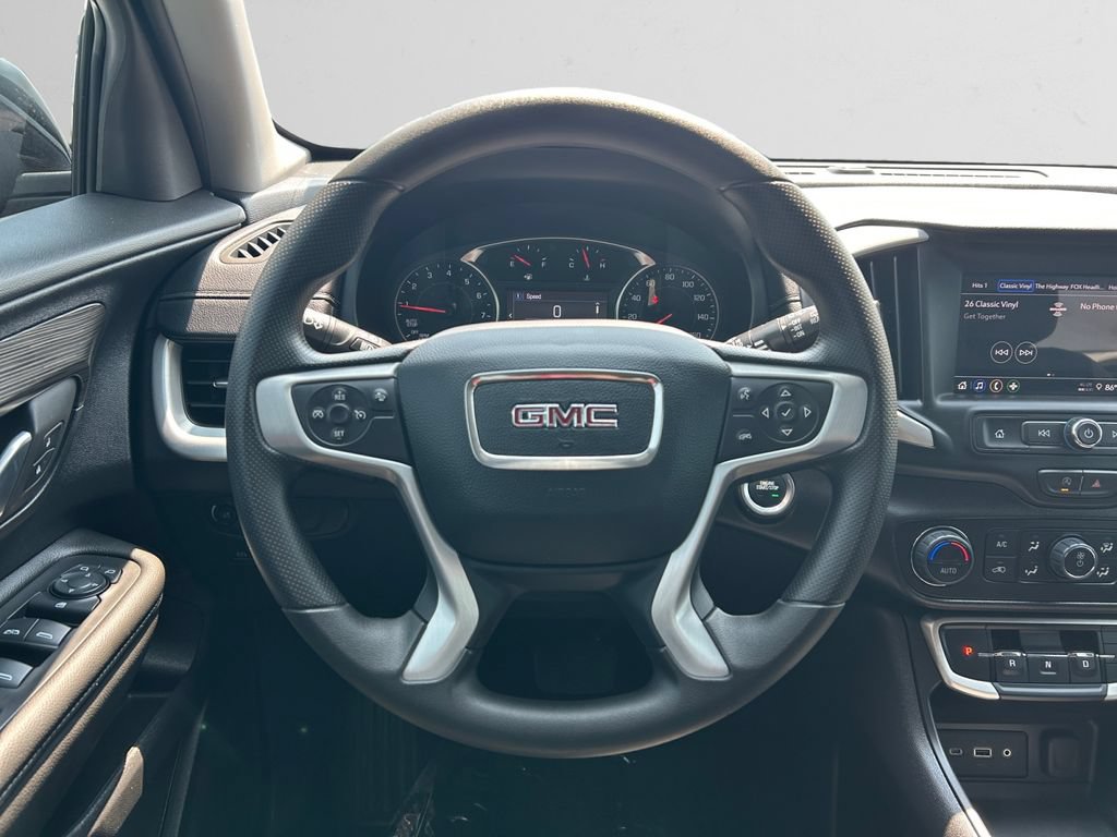 Used 2024 GMC Terrain SLE w/ Driver Convenience Package FWD image 14
