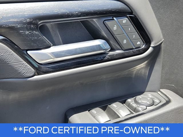 Used 2026 GMC Sierra 2500 AT4X w/ LPO, Black Badging Package AWD/4WD image 18
