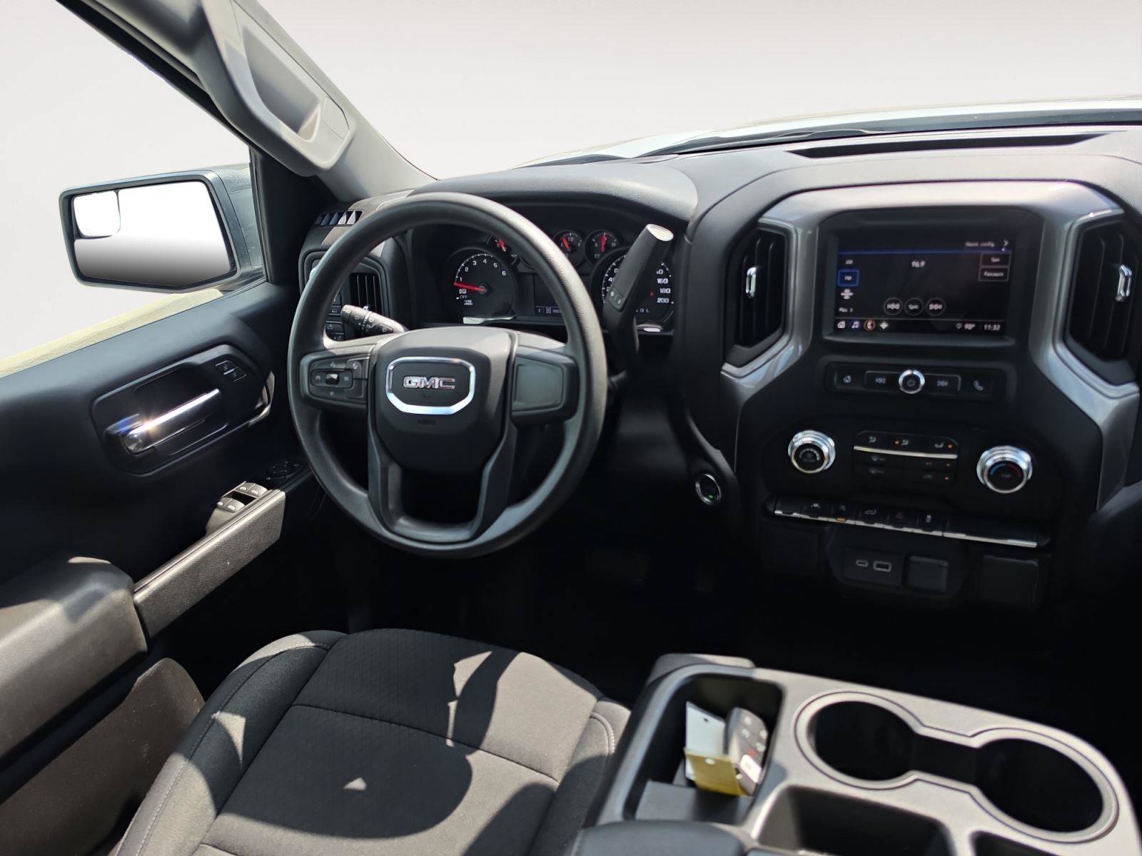 Used 2024 GMC Sierra 1500 Pro w/ Graphite Edition AWD/4WD image 11
