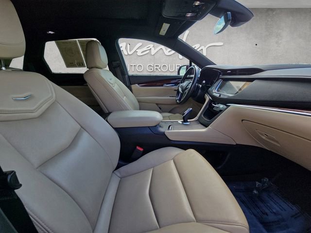 Used 2018 Cadillac XT5 Luxury w/ Driver Awareness Package FWD image 24