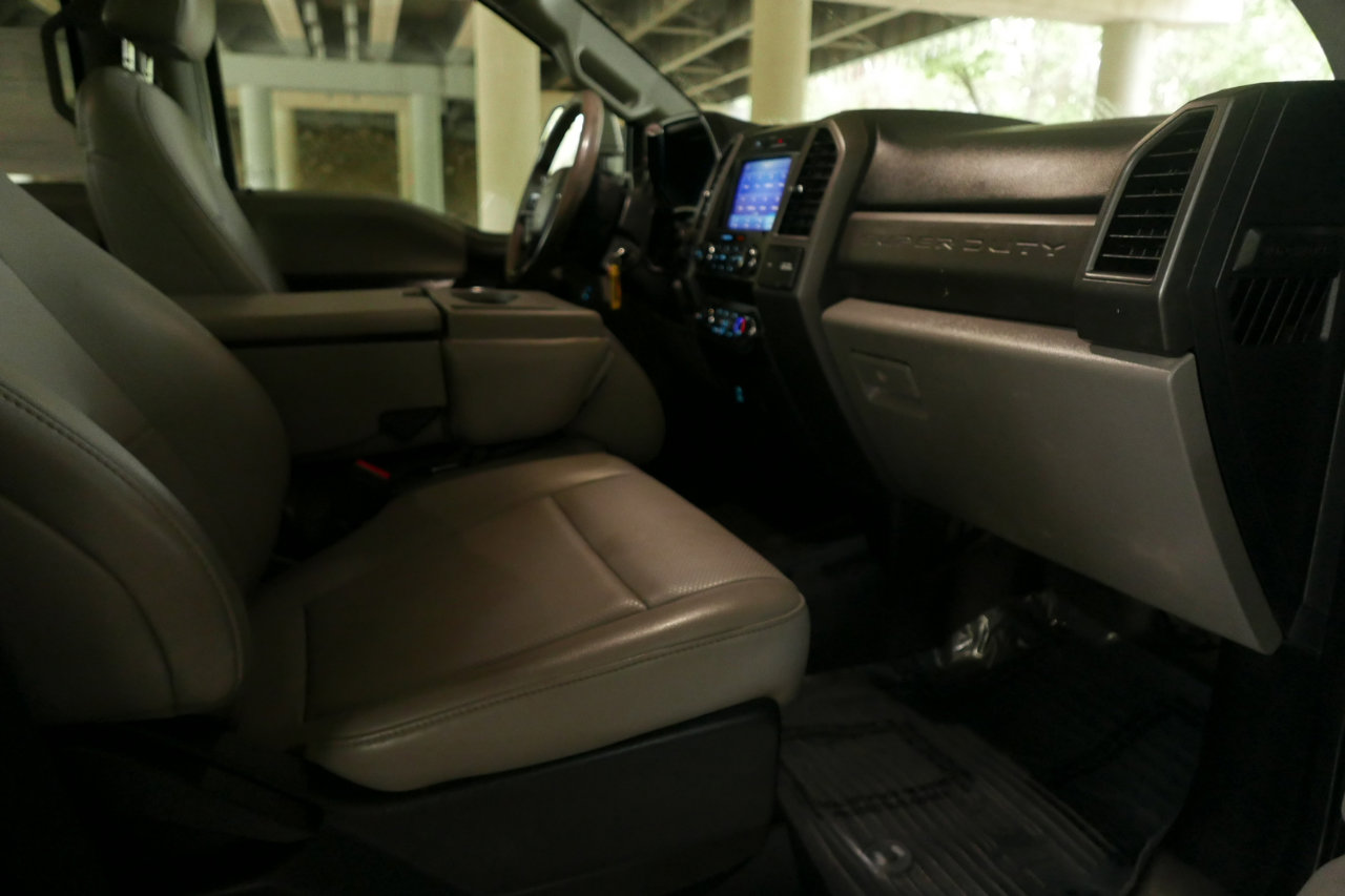 Used 2020 Ford F250 XL w/ Power Equipment Group image 10