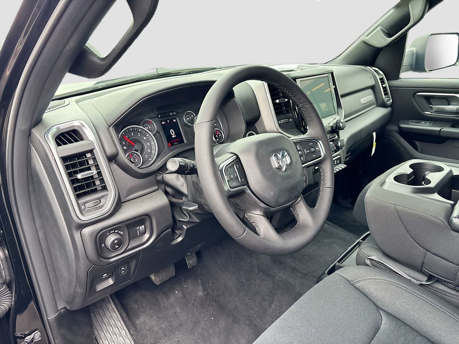 New 2026 RAM 1500 Big Horn AWD/4WD image 9