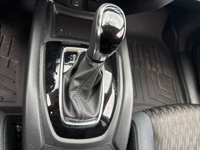 Used 2017 Nissan Rogue SV w/ HEV Premium Package AWD/4WD image 21