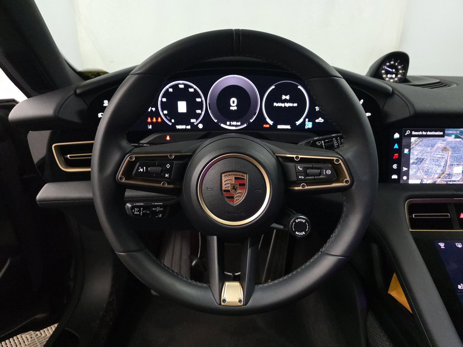 Used 2025 Porsche Taycan 4 Cross Turismo w/ Premium Package image 11