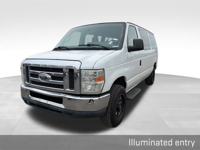 Used 2013 Ford E-350 and Econoline 350 XLT image 7