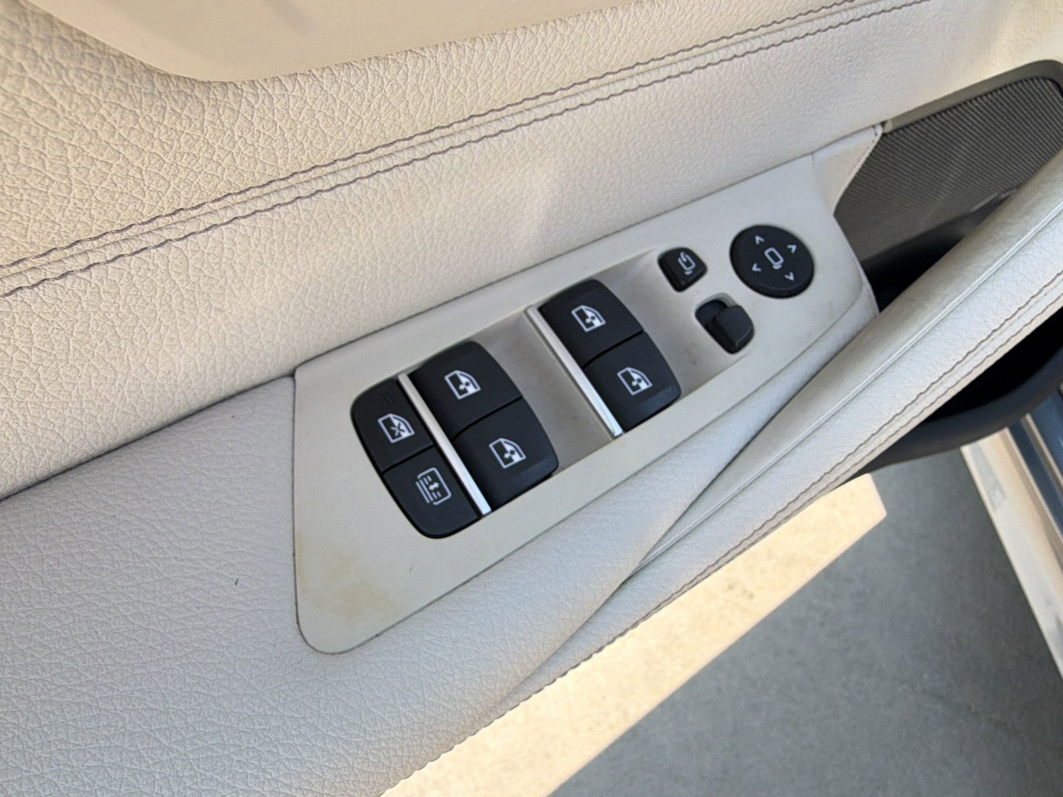 Certified 2023 BMW M550i xDrive w/ Executive Package image 20