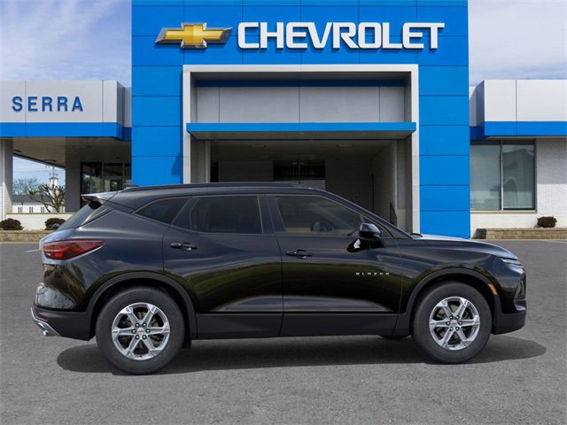 New 2026 Chevrolet Blazer LT image 5