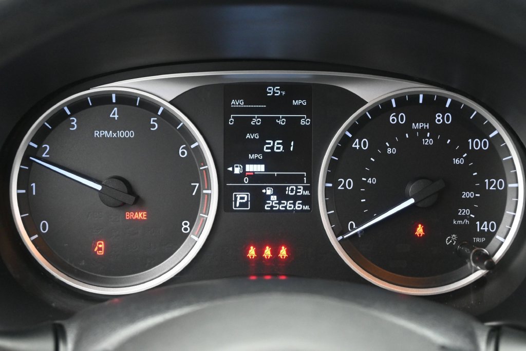 Used 2024 Nissan Kicks S FWD image 12