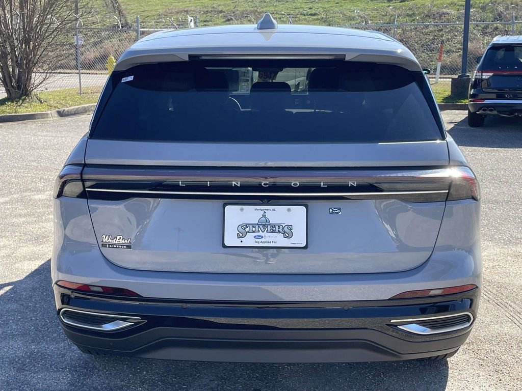 New 2026 Lincoln Nautilus Premier image 4