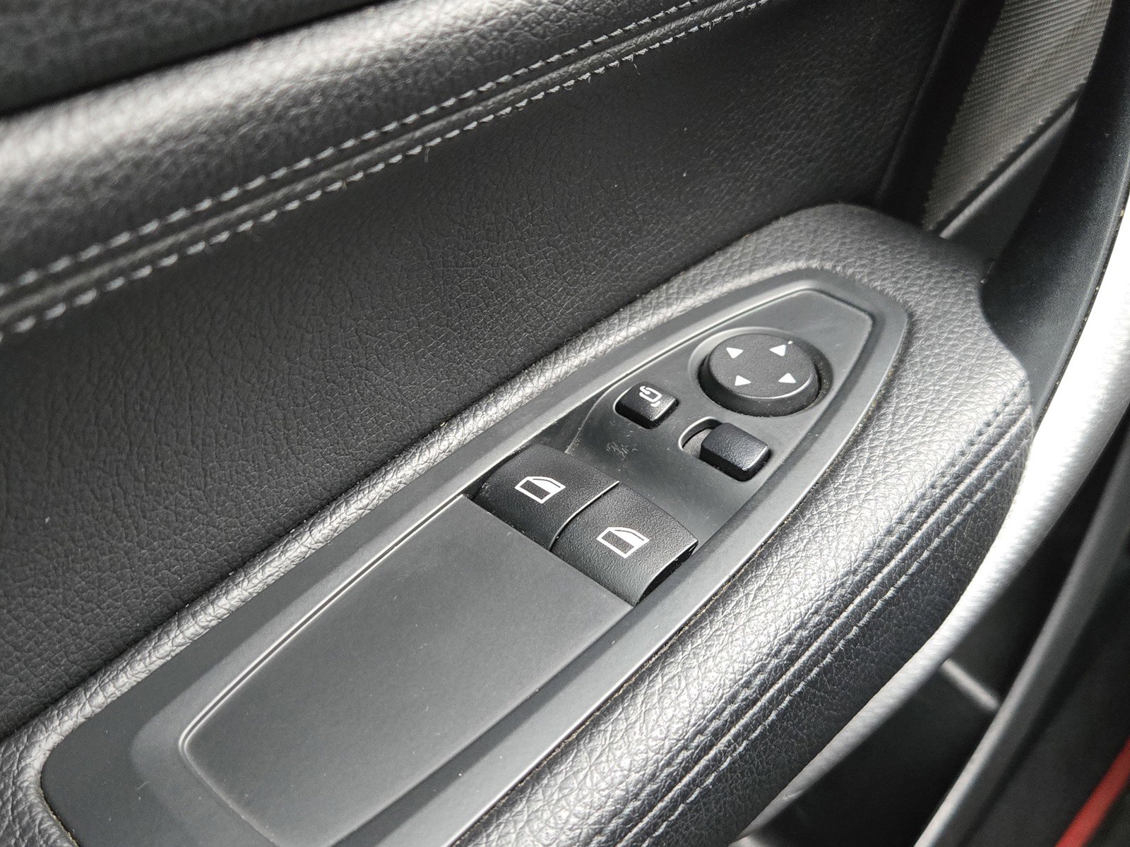 Used 2016 BMW M235i Coupe image 22