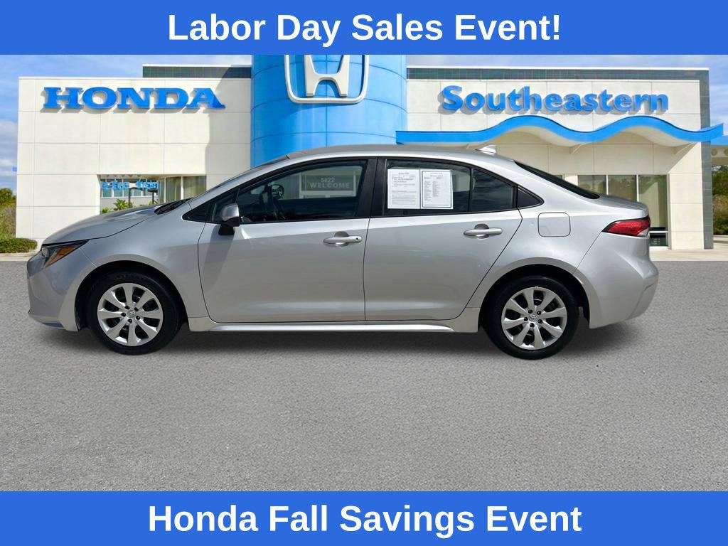Used 2022 Toyota Corolla LE FWD image 6